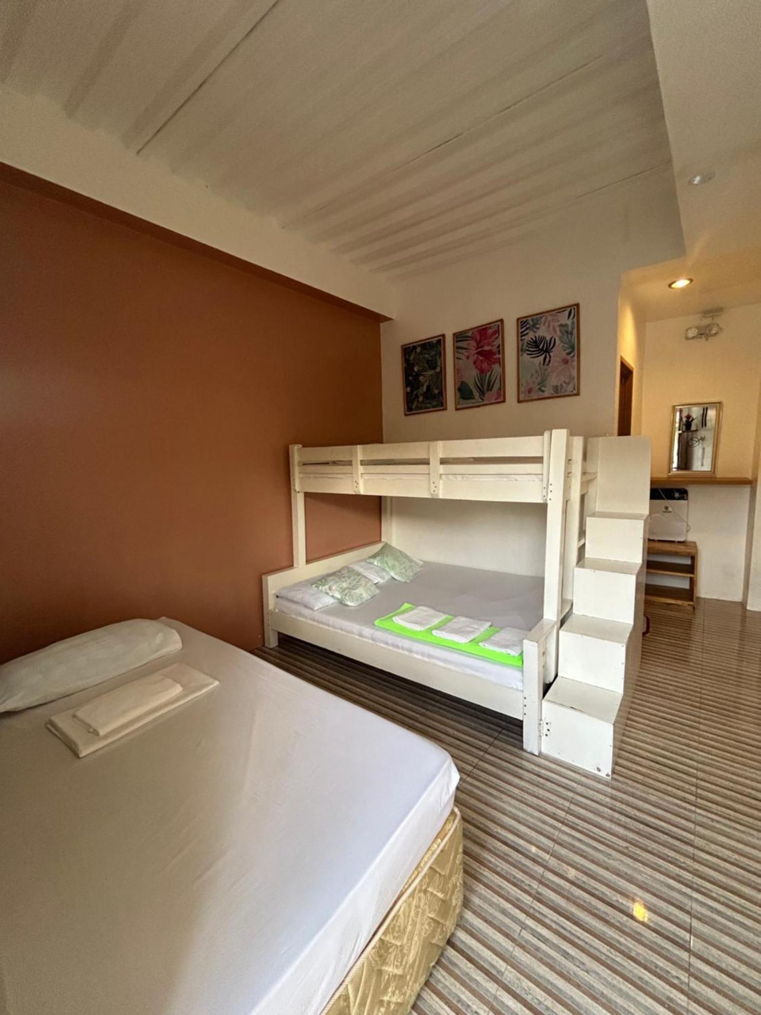 The Biggies Inn Oslob Dış mekan fotoğraf